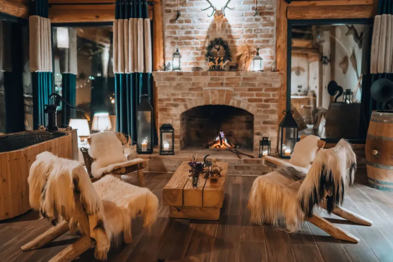 Flame Over Circuit: Why America's Most Discerning Estates Are Reclaiming the Art of Hand-Lit Living
